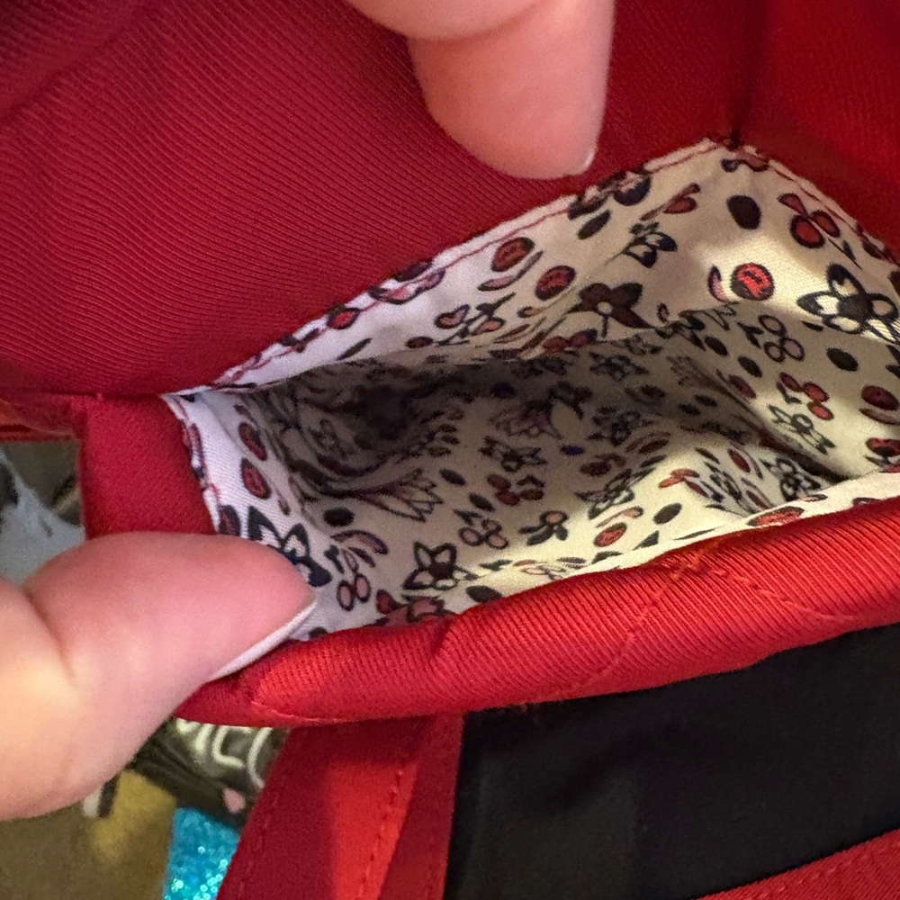 NWT Vera Bradley Red Quilted Crossbody Bag - Picture 6 of 7